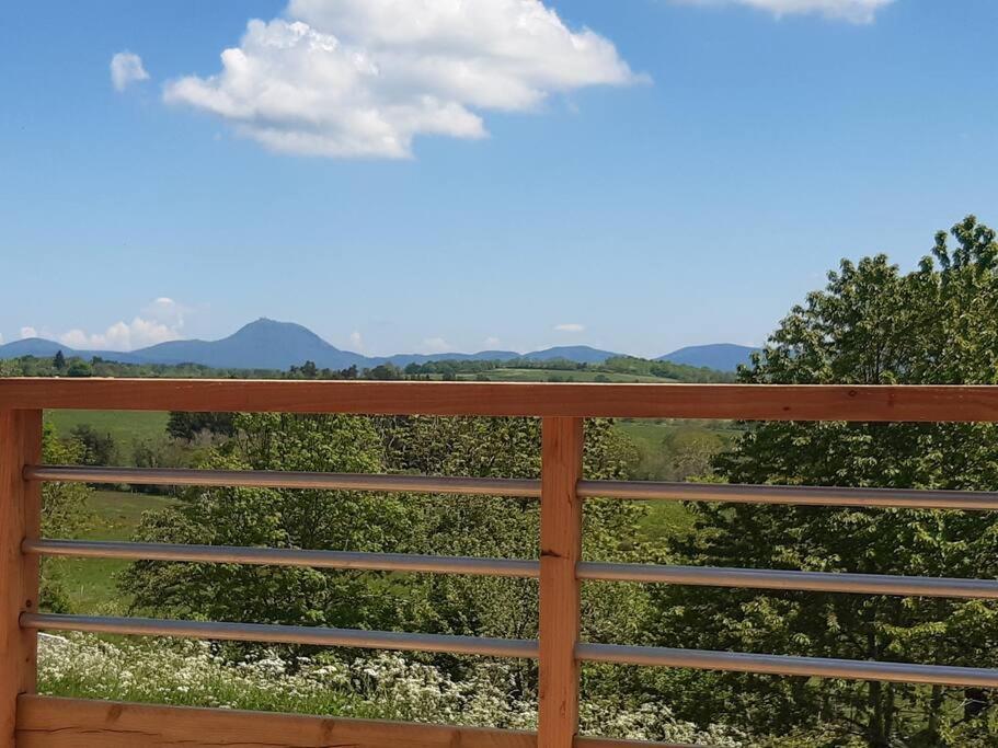 Holiday home Nouveau Le Chant Des Arbres